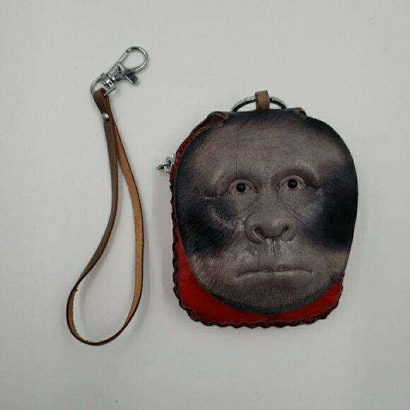 Bigfoot Zip Pouch Sasquatch Gift Handmade Leather Coin Purse Wristlet Keychain - Picture 2 of 14